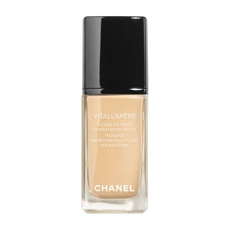 chanel vitalumiere color match|Chanel vitalumiere moisture rich foundation.